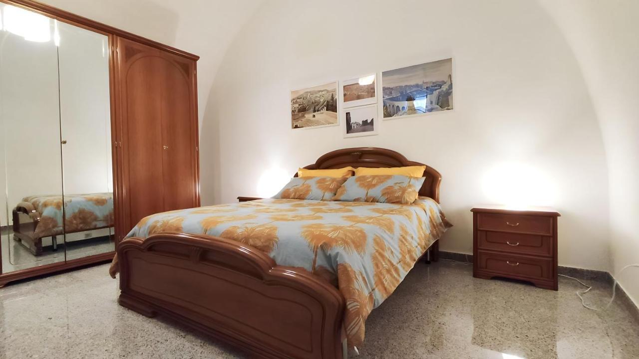 B&B Sotto L'Arco Gravina in Puglia Exteriör bild